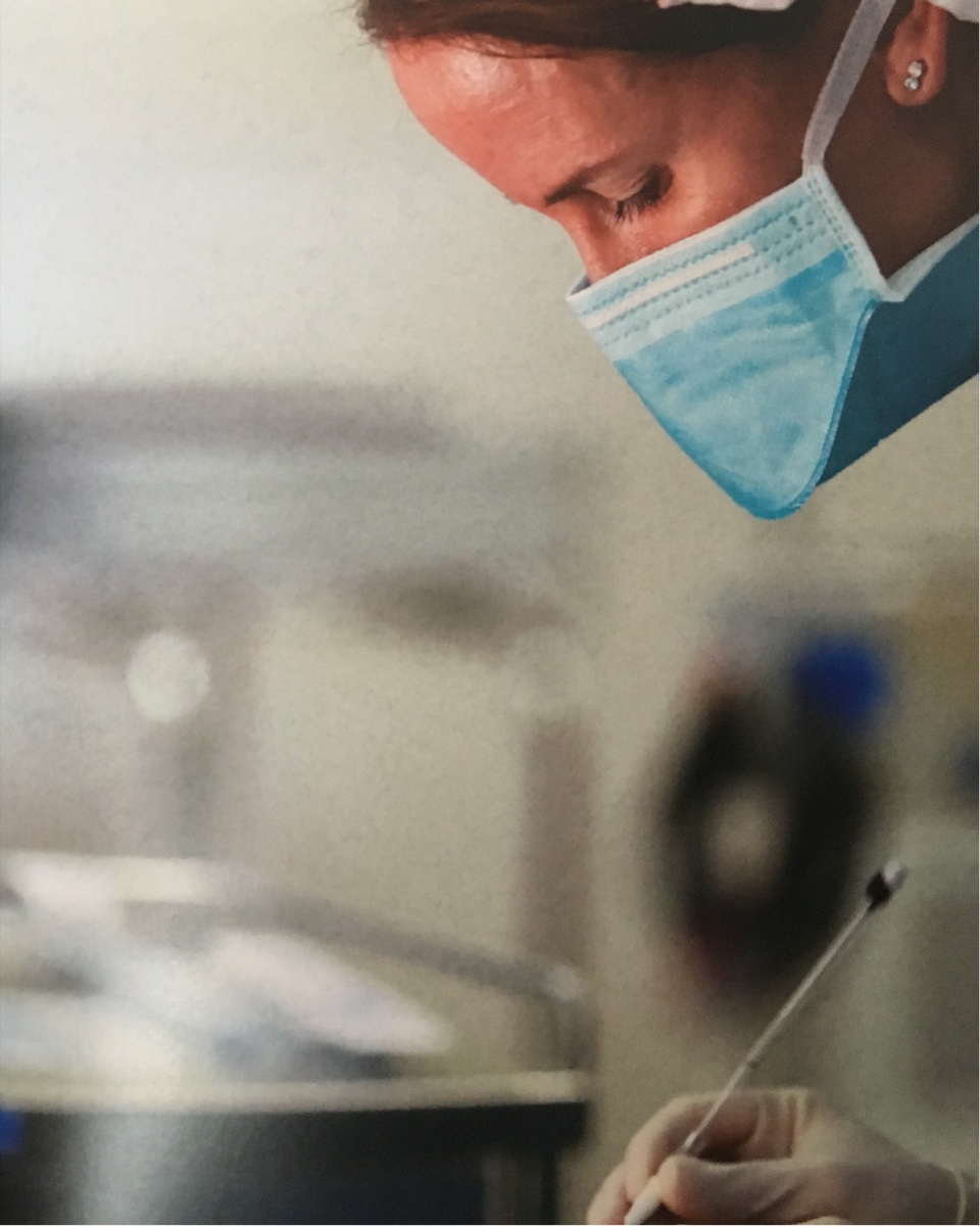 Elizabeth Greenfield in clinical practice — functional medicine practitioner guiding clinicians through biological age reversal and longevity science